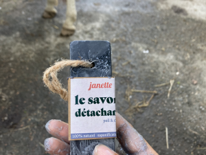 Savon détachant solide by Janette