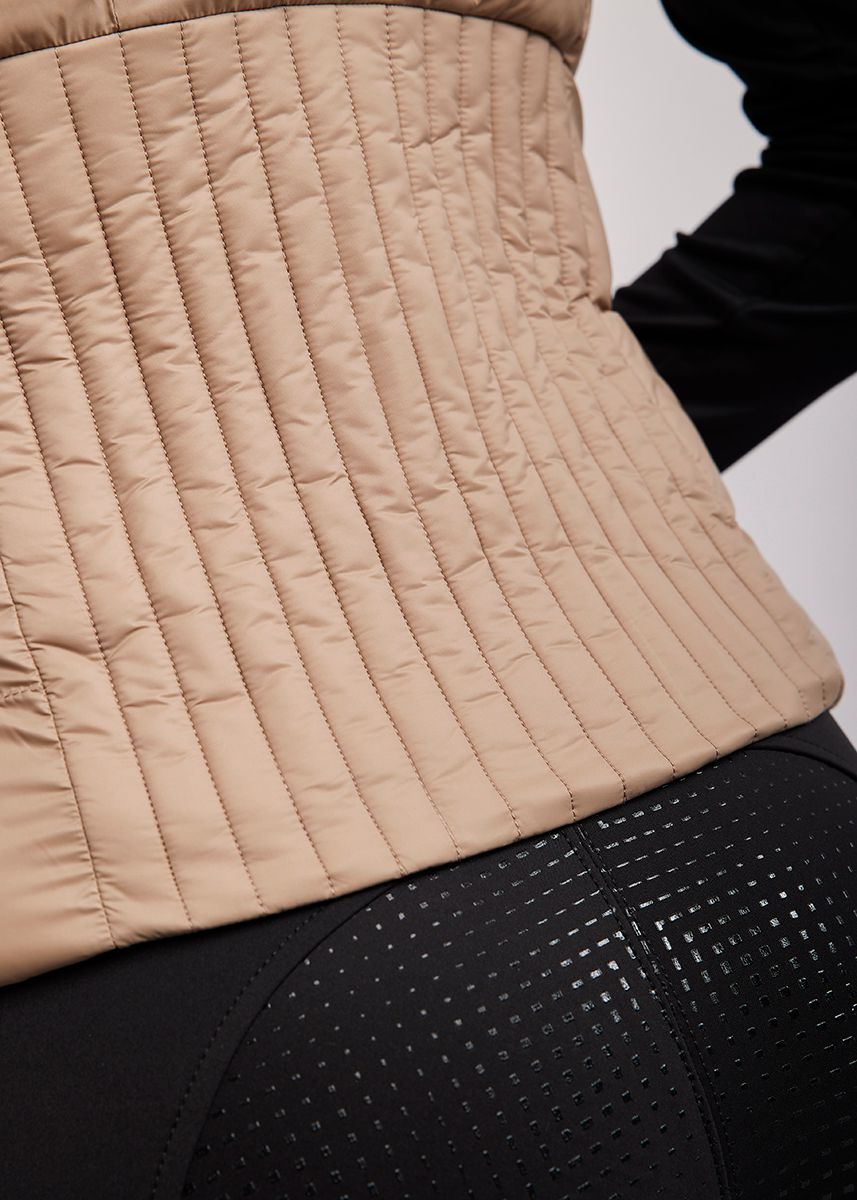 MoAthena REFINED Bodywarmer Latte XS – Image 2